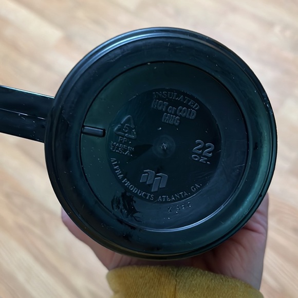 NWOT “Good Moms say Bad Words” Tumbler - Picture 4 of 4